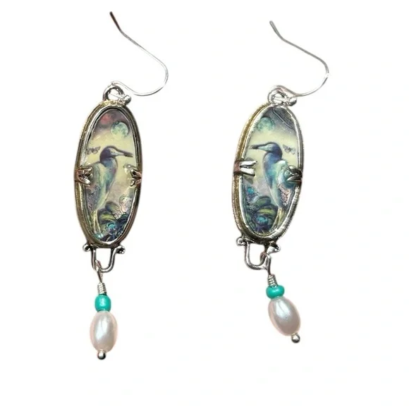 New 🎁 Silver Pearl Drop Earrings - Picture 4 of 6